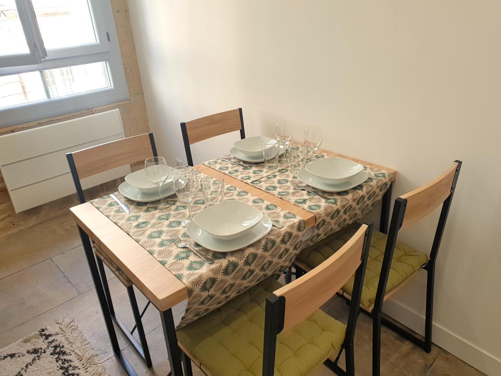 Appartement Cosy Dans Le Centre Historique Montpellier Zewnętrze zdjęcie